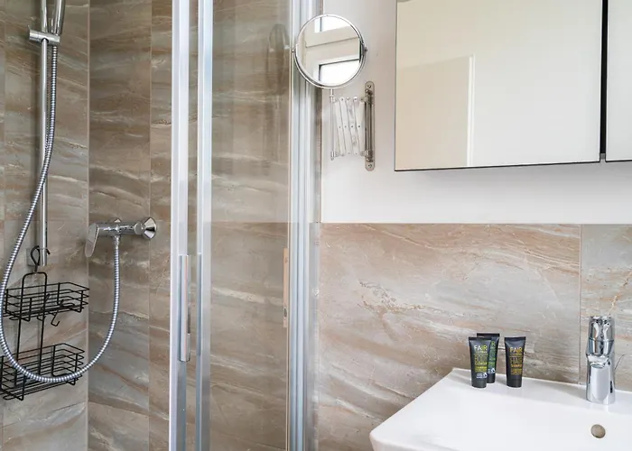 Residence, Prater - Exhibition Center Apartahotel Viena